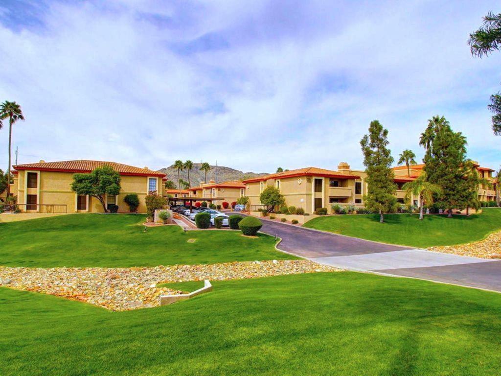 Private Resort Community Surrounded By Mountains W/3 Pool-Spa Complexes, All Heated & Open 24/7/365! 피닉스 외부 사진